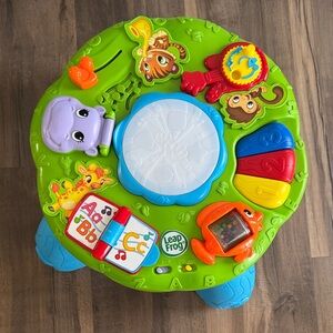Leap Frog Animal Adventure Learning table